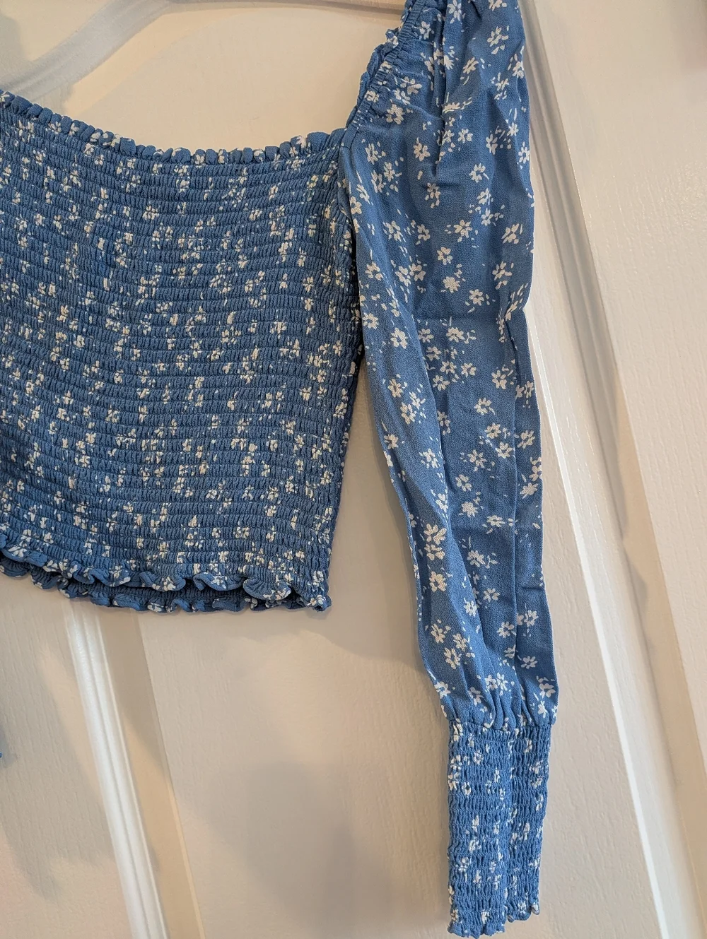 Reformation Pinto Floral Smocked Crepe Top Lassen Blue Shirt Size S Cottagecore